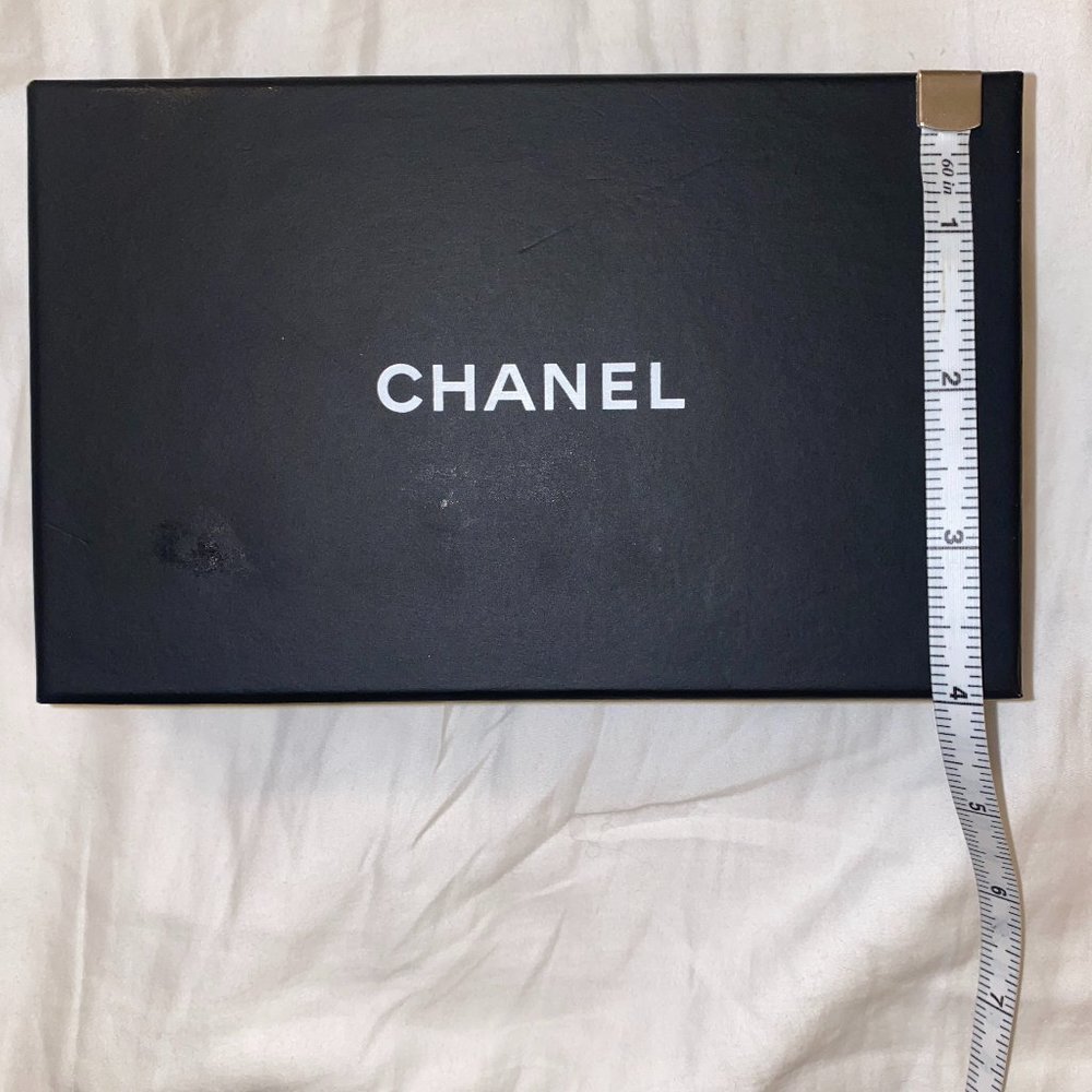 Chanel Box (small)